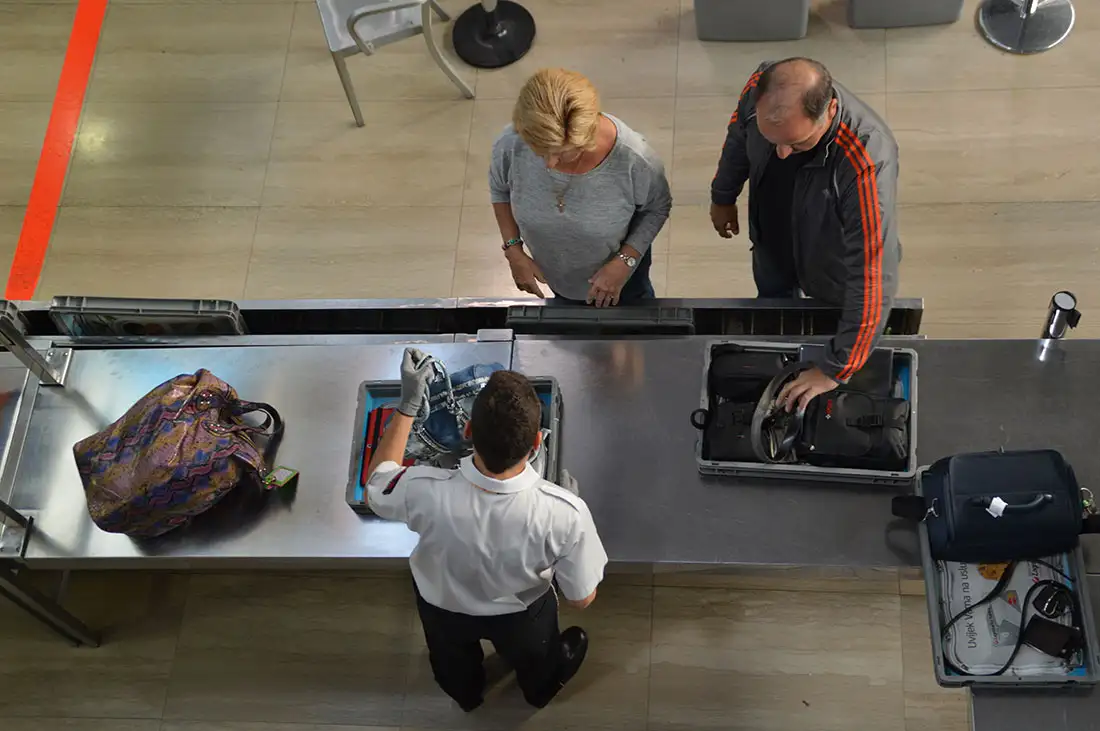 Ελεγκτής Ασφαλείας (X-Ray Screener)